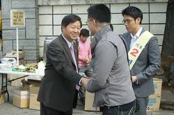 경만호 후보, 3사관학교서 입소하는 군의관 격려