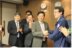 의협 집행부, 신종 플루 방역 관계자 격려