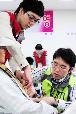 의협, ‘익산농원’ 한센인 300여명 무료진료