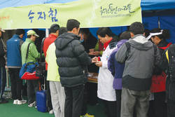 창원지회 마라톤대회 참가 봉사