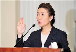 "유 장관 뿔났다-공직기강 해이 강력질타"