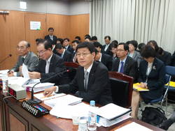 [국감현장]"일반약 슈퍼판매, 부작용 관리수준 높인뒤에"
