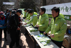 동국제약, 6개 국립공원서 산행안전 캠페인