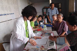 베트남 현지인 서금요법 체험 '감탄'