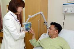 "병상 스마트노트가 주치의 역할도 척척"