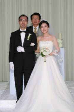 녹십자 지원 사내 예식장 1호 커플 탄생