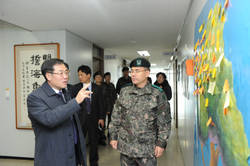 정승 식약처장, 국군장병 위문 방문