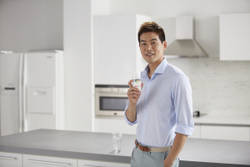 센트룸 모델에 이상윤 발탁
