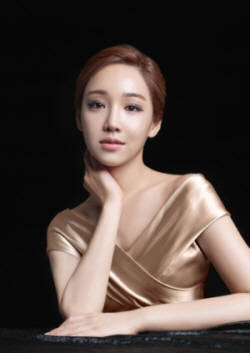 유니베라 새모델에 이유리 발탁