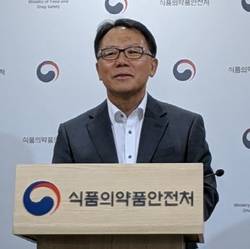 "포로나 코스트 시대에 대비한 의약품정책 만들 것"