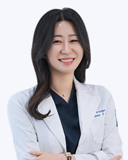 이중 스캔 테크닉 이용한 구치부 임플란트 보철물 수복