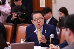 한국마사회 기득권 특혜, 친인척비리 등 심화