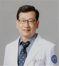 '한국의 보건의료 위기와 의료 교육 시스템' 논문 발표