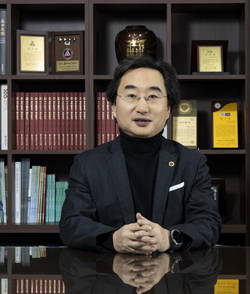 대구시의사회 민복기 회장 독립운동가 최재형 상 수상
