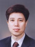 이영찬 보건의료정책본부장