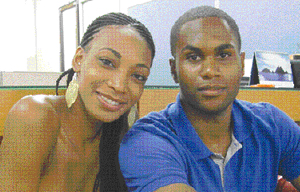 니콜(사진 왼쪽)과 레비씨.