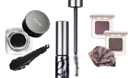 에스쁘아 아이 메이크업 제품들.