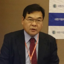 가정의학회 조경환 이사장.