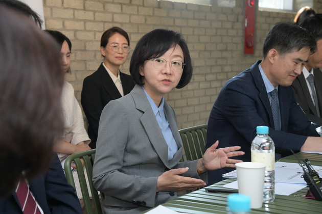 "화장품 규제혁신 과제 성공적인 정착 기대"