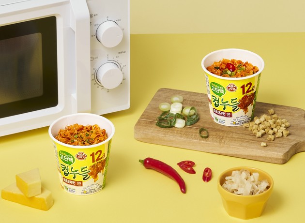 오뚜기, 두부피로 만든 '고단백 컵누들' 2종