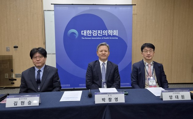 "내시경 소독 교육 '오픈런'… 6주기 평가 앞두고 혼란 가중"