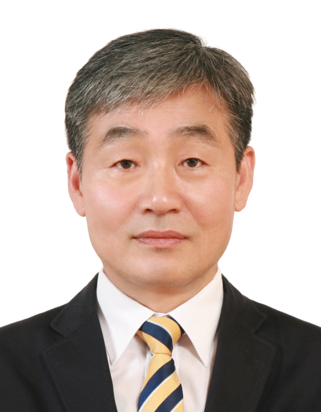 건보공단, 신임 상임감사에 윤원일 씨 임명