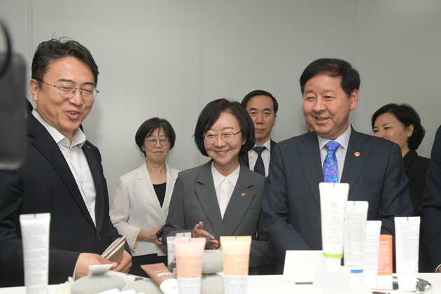 "K-뷰티테크 글로벌 시장 진출 적극 지원"
