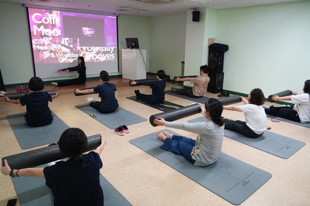 분당제생병원, 직원 위한 '런치 요가' 특강 실시… 일상 속 힐링 지원