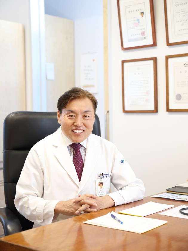 "운동선수만 걸리는 병 아니다"… 늘어나는 테니스엘보·골프엘보