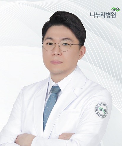장마·폭염에 심해지는 허리 통증…"참을수록 치료는 더 어려워"