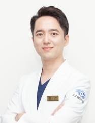 스마일라식수술, 비용·후기 비교 전 '내 눈에 맞는 시력교정' 살펴야