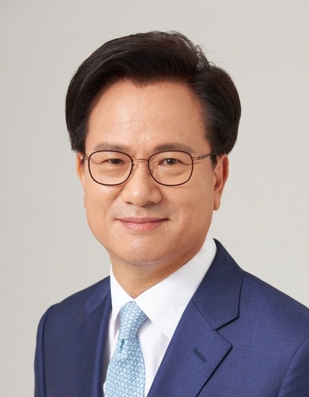 제12회 일차의료학술대상 수상자에 김영식 원장 선정